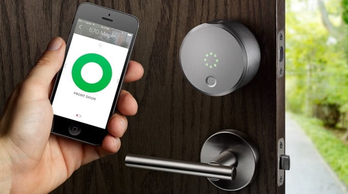 قفل در هوشمند در خانه هوشمند